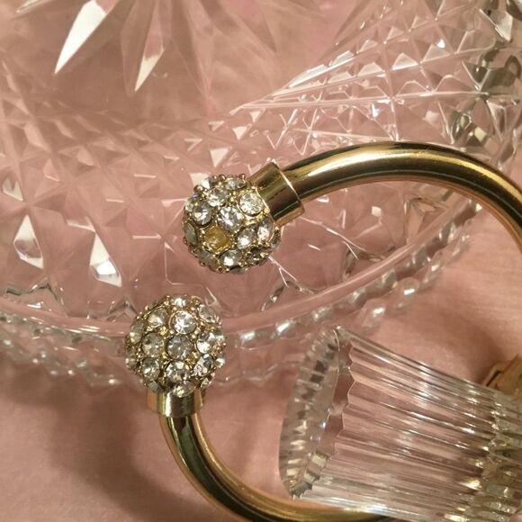 NWOT INC (Macy’s brand) Goldtone and Crystal Ball Bracelet - Picture 7 of 8